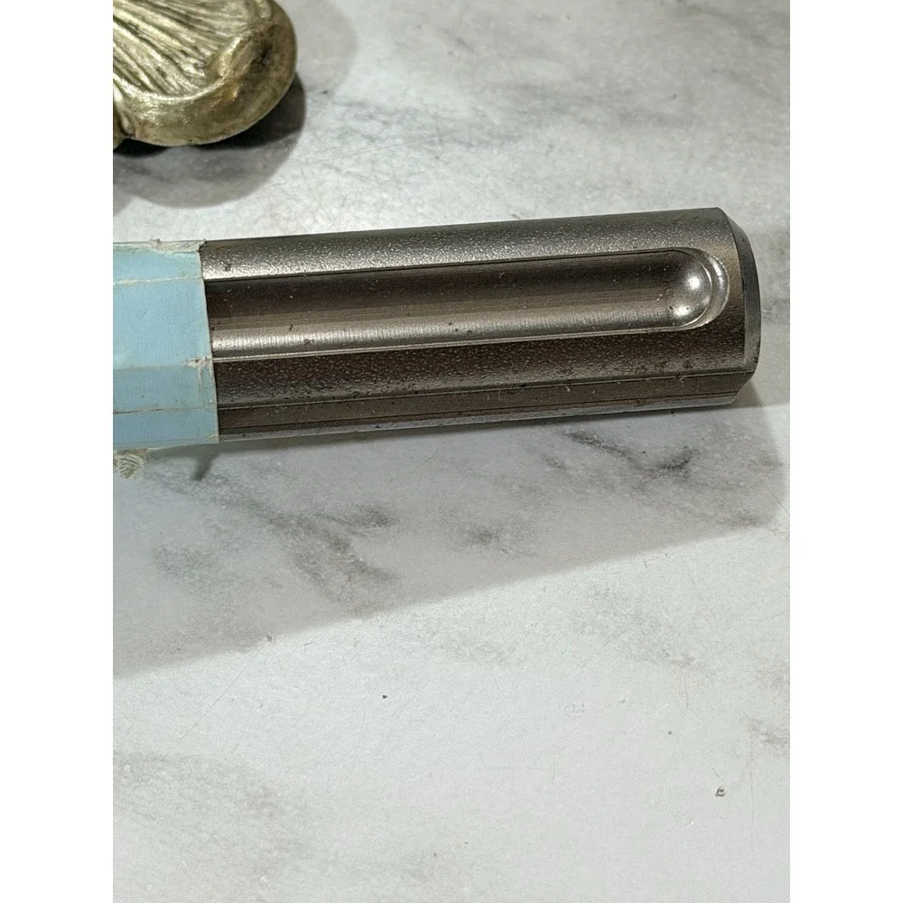 New Milwalkee Concrete W/ Rebar Drill Bit~1/2 x 22
